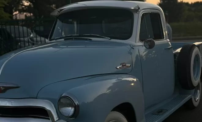 Rassemblement voitures anciennes Vendredi 04 Juillet 2025, Bourg-en-Bresse, Brasserie Kooka